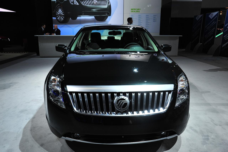 Illustration for article titled 2010 Mercury Milan, Hybrid And Lincoln MKZ: Live Cars For The Pulse-Free